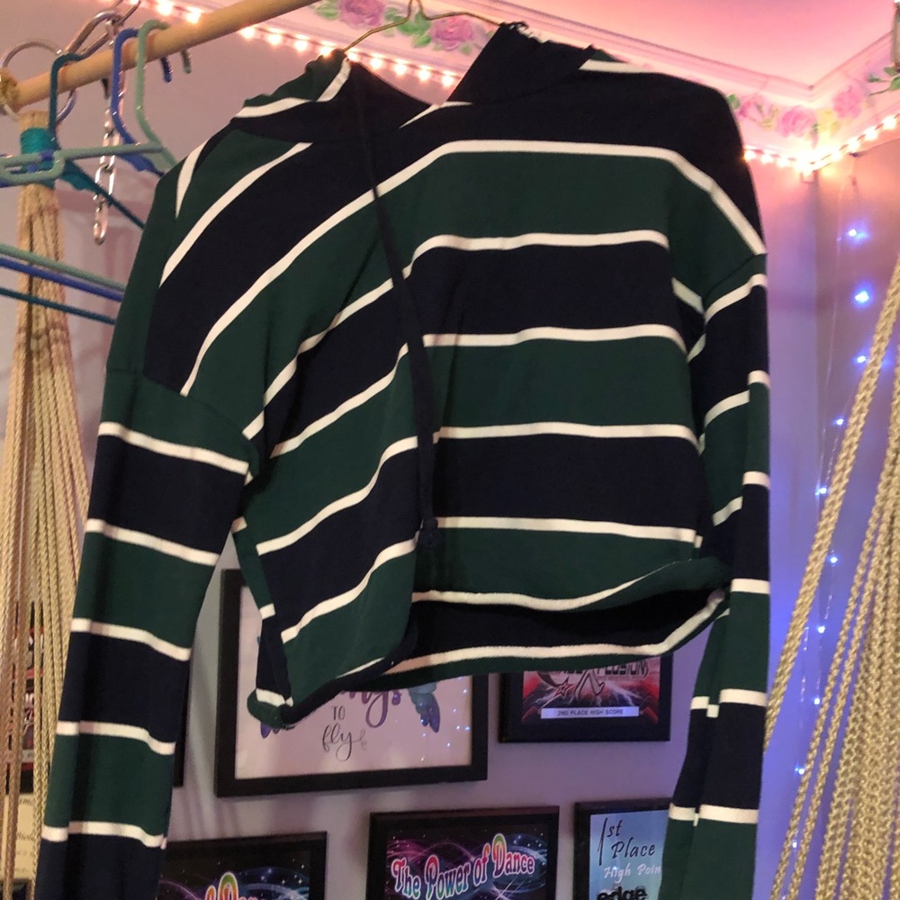 Crop sweatshirt